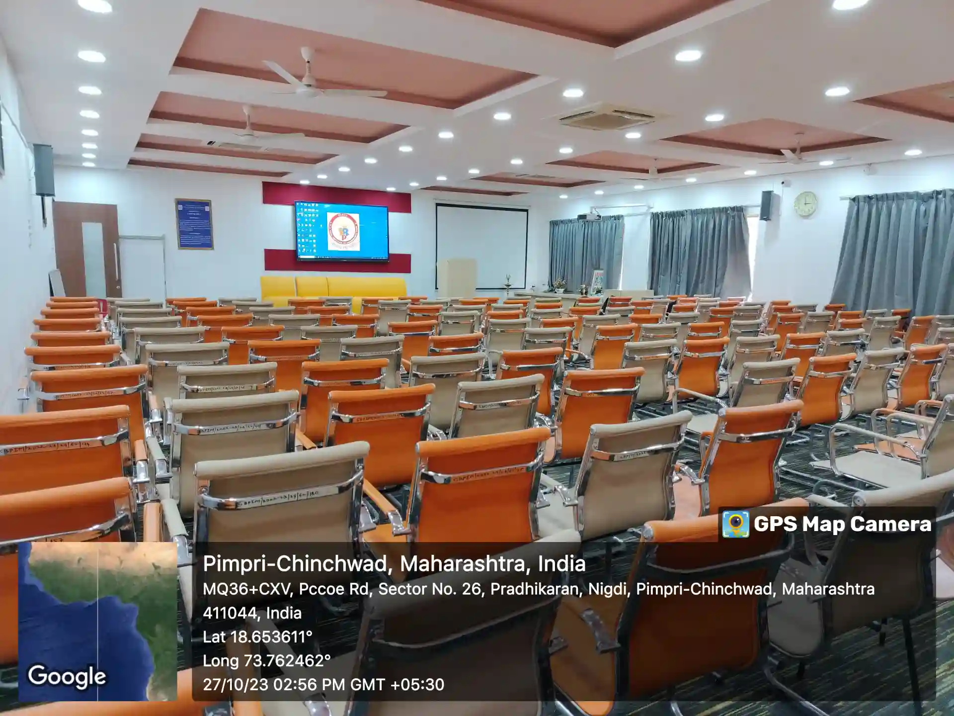Seminar-hall-and-auditorium