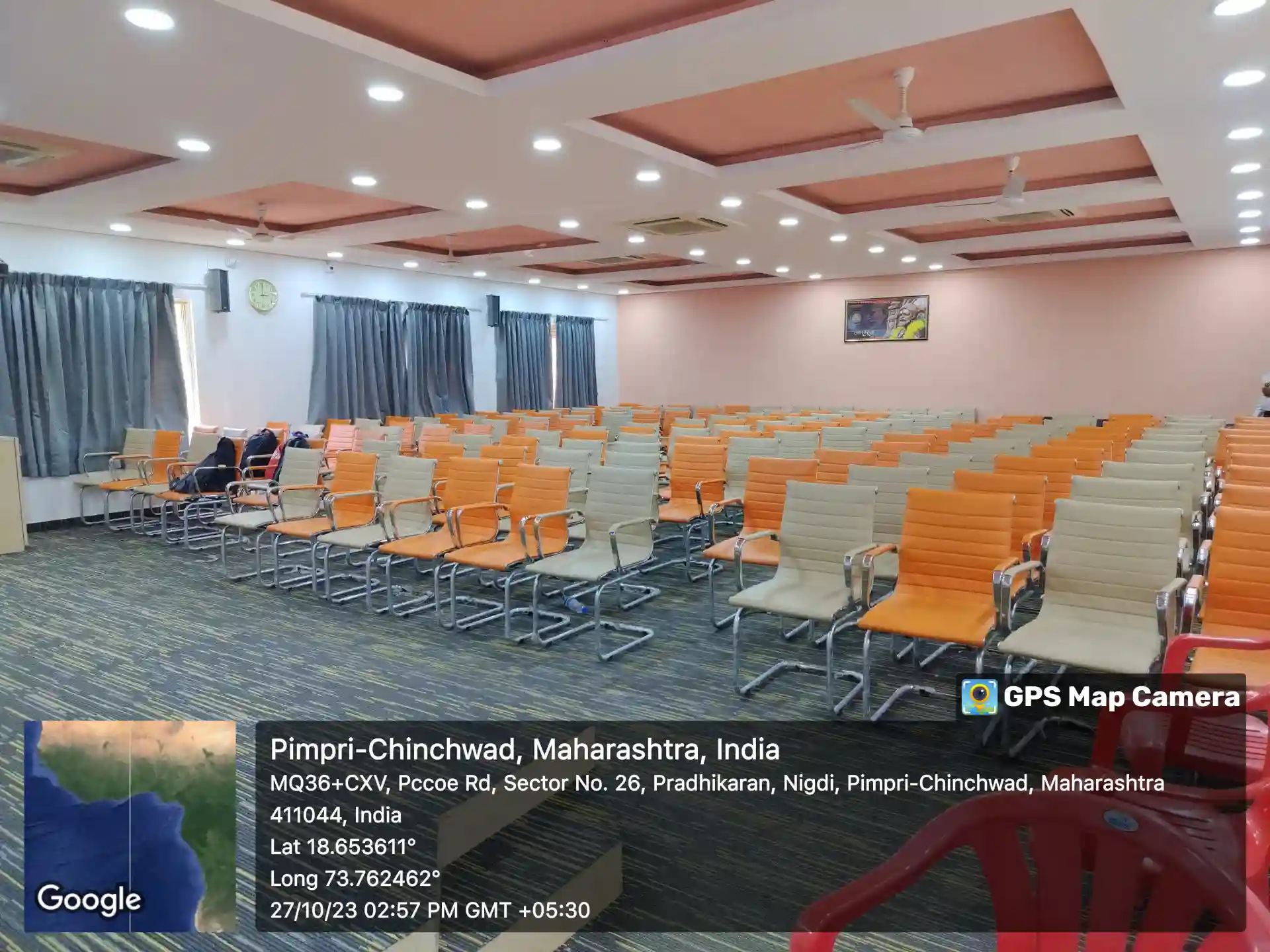 Seminar-hall-and-auditorium