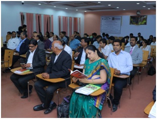 The top MBA College in Pune SBPIM offers various business management courses in pune